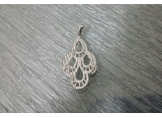 750 White Gold Pendant